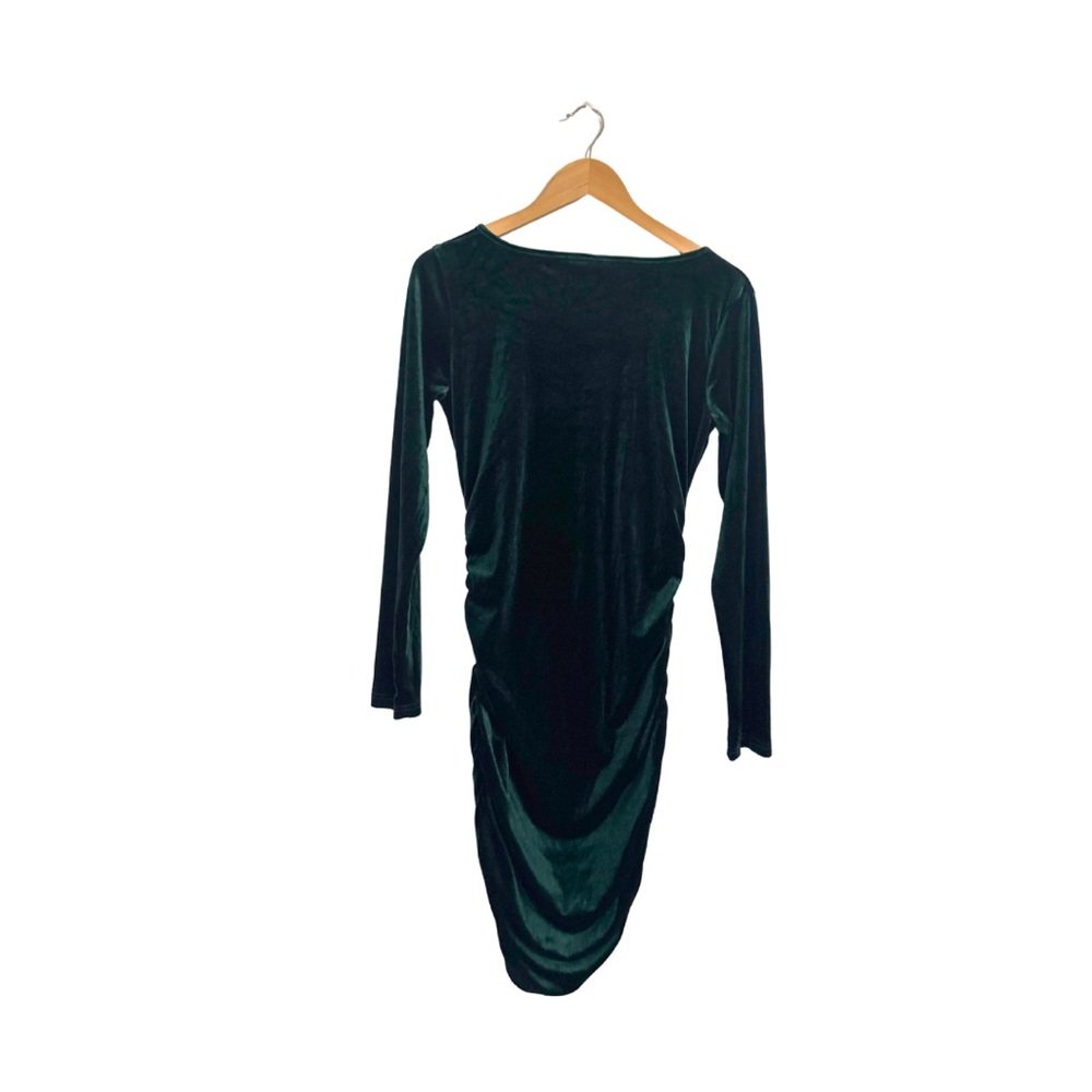 Green Velvet Long Sleeve Dress - Picture 2 of 3